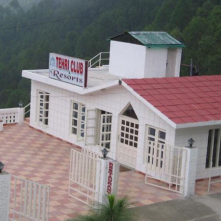 Tehri Club And Resort Chamba  Экстерьер фото